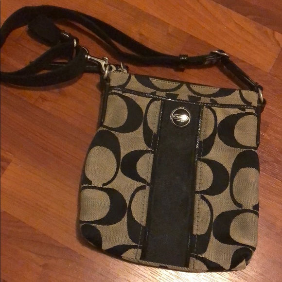Coach Crossbody Purse - Picture 1 of 5